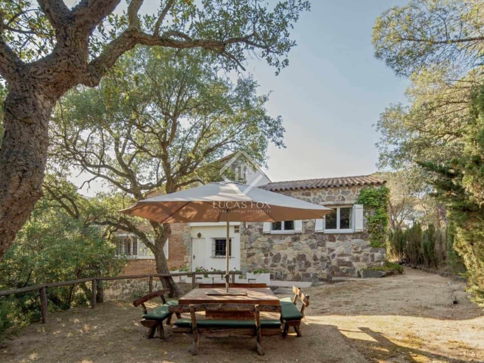 5 makuuhuone Huvila myytävänä paikassa Castell-Platja d'Aro mukana uima-altaan 
autotalli - 845 000 € (Ref: 7927652)