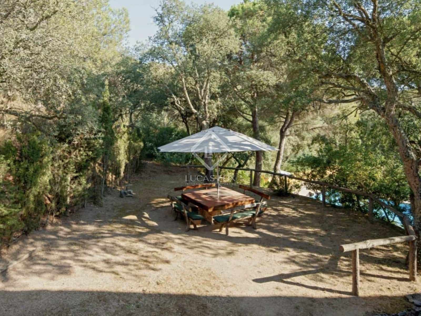 5 makuuhuone Huvila myytävänä paikassa Castell-Platja d'Aro mukana uima-altaan 
autotalli - 845 000 € (Ref: 7927652)