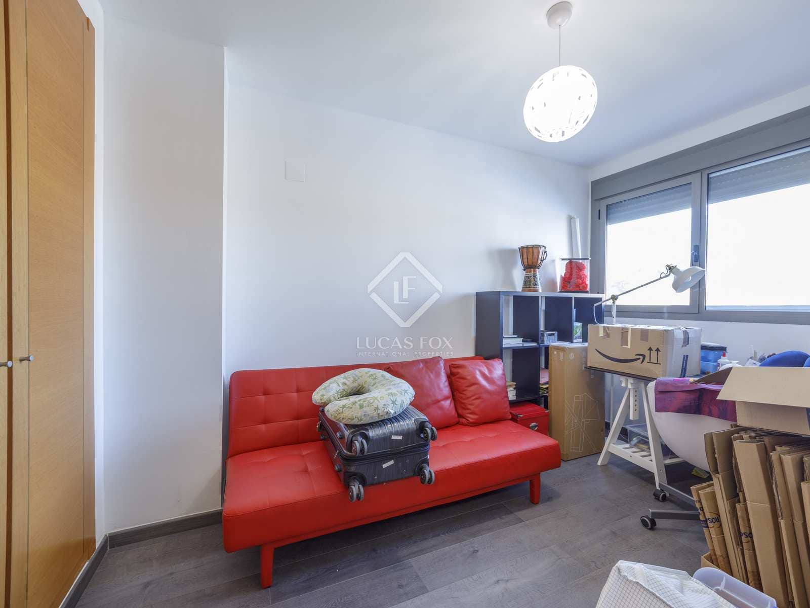 4 soveværelse Villa til leje i San Antonio de Benageber med swimmingpool garage - € 2.400 (Ref: 7932805)