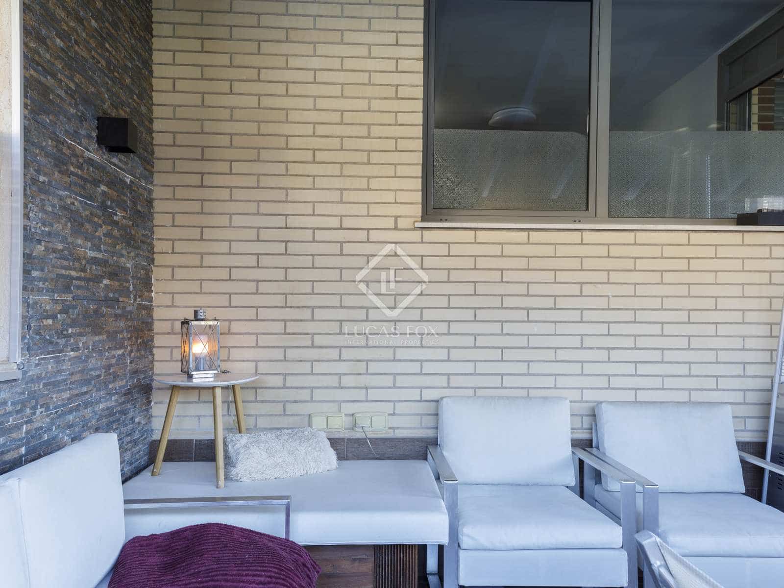 4 soveværelse Villa til leje i San Antonio de Benageber med swimmingpool garage - € 2.400 (Ref: 7932805)