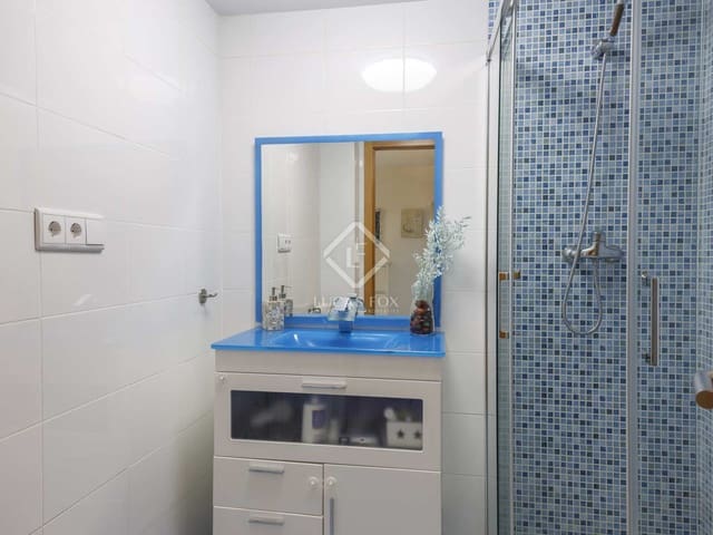 4 soveværelse Villa til leje i San Antonio de Benagéber med swimmingpool garage - € 2.400 (Ref: 7932805)