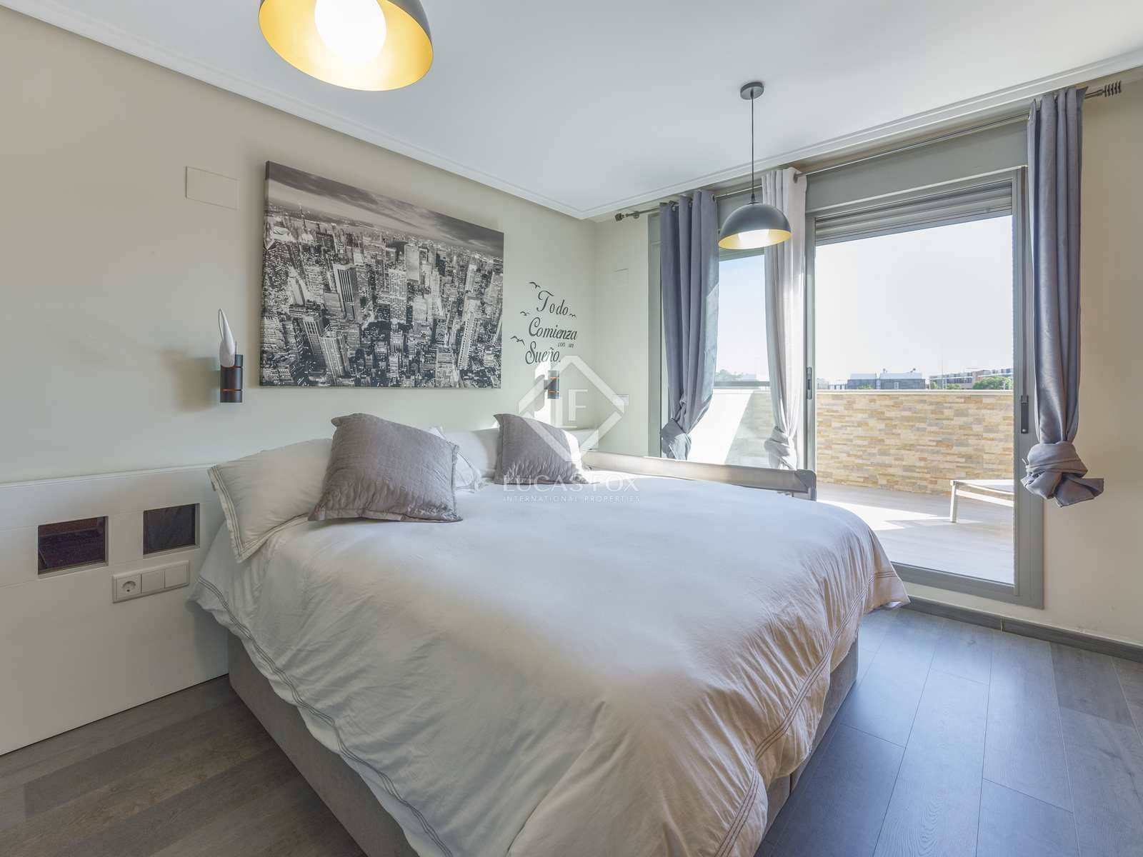 4 soveværelse Villa til leje i San Antonio de Benageber med swimmingpool garage - € 2.400 (Ref: 7932805)