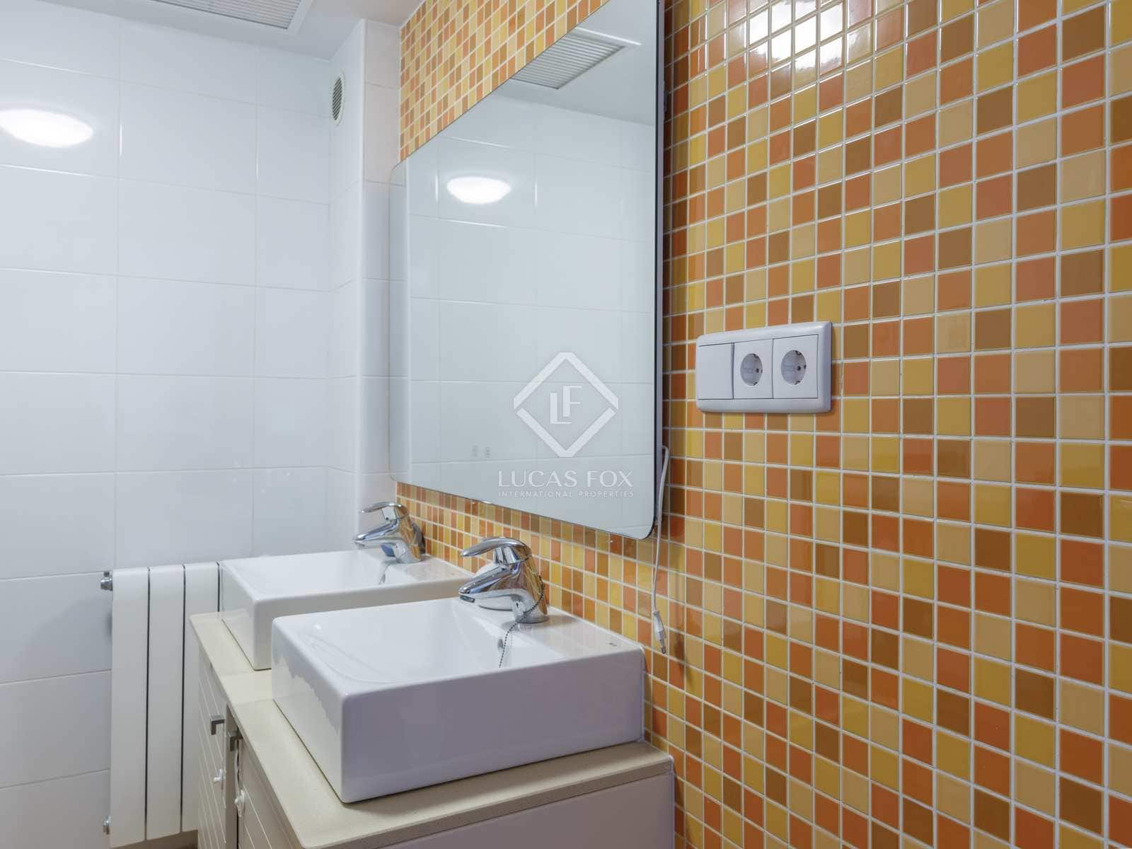 4 soveværelse Villa til leje i San Antonio de Benageber med swimmingpool garage - € 2.400 (Ref: 7932805)