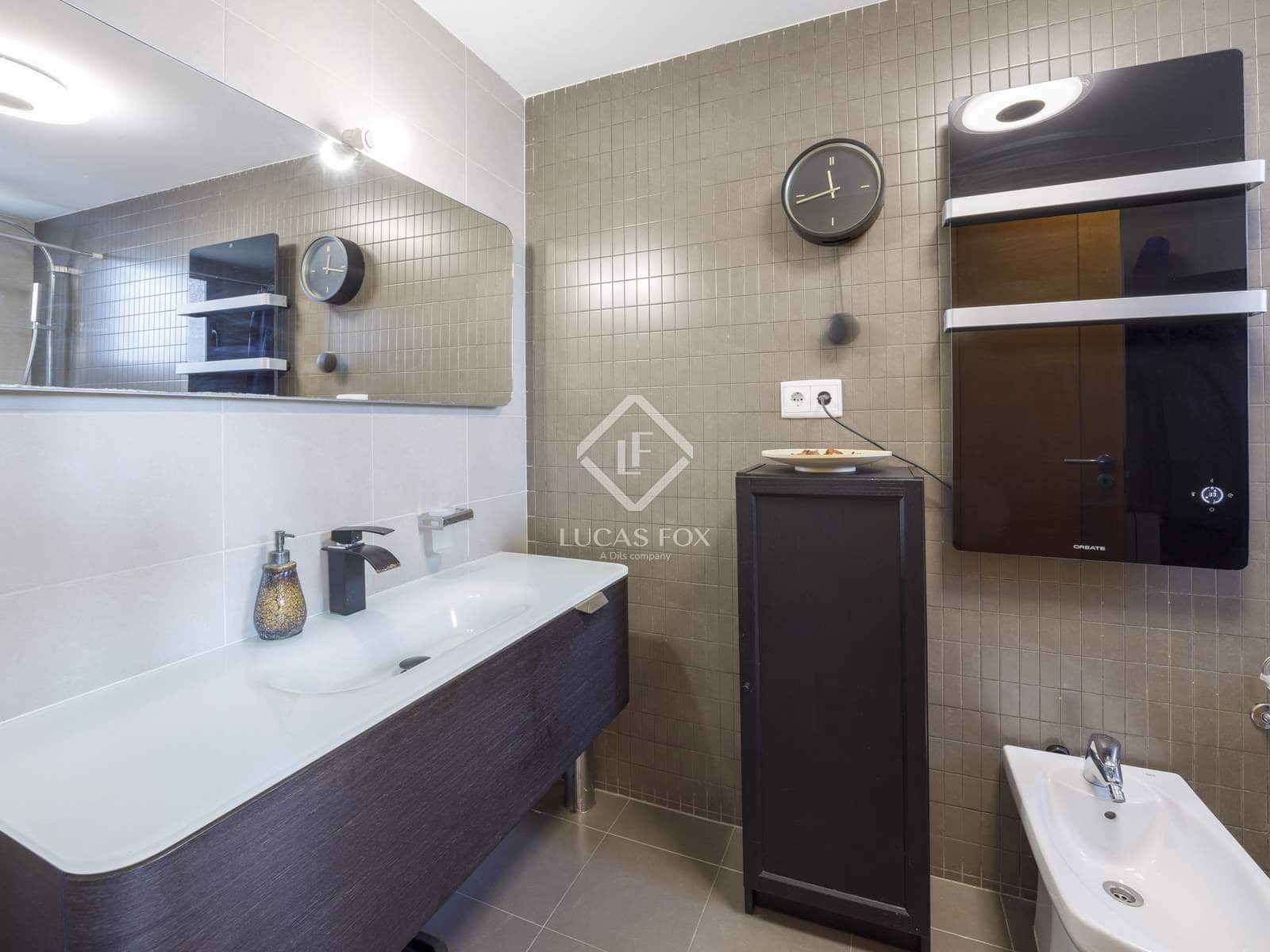 4 soveværelse Villa til leje i San Antonio de Benageber med swimmingpool garage - € 2.400 (Ref: 7932805)