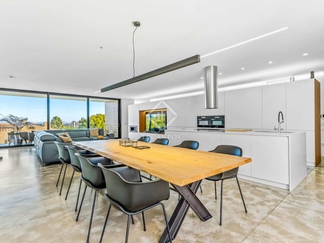 5 slaapkamer Villa te koop in Alicante stad met zwembad garage - € 2.100.000 (Ref: 7935502)