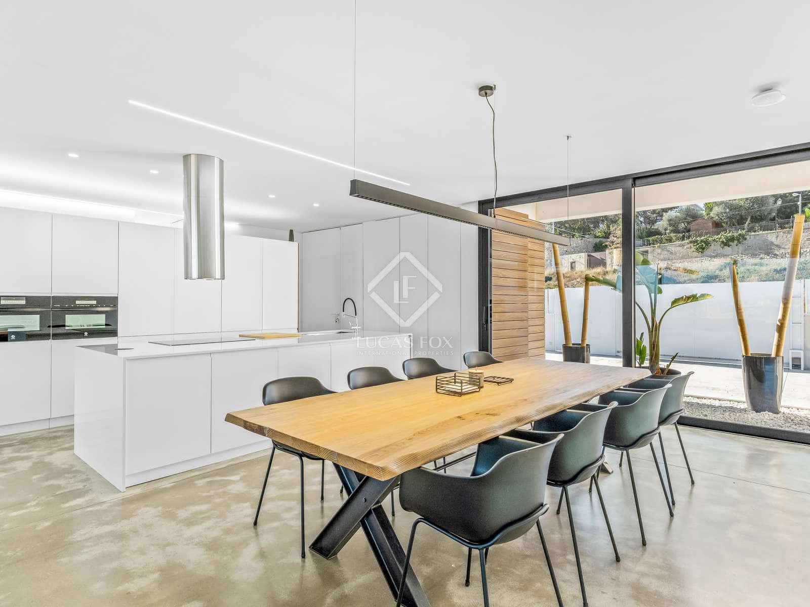 5 slaapkamer Villa te koop in Alicante stad met zwembad garage - € 2.100.000 (Ref: 7935502)