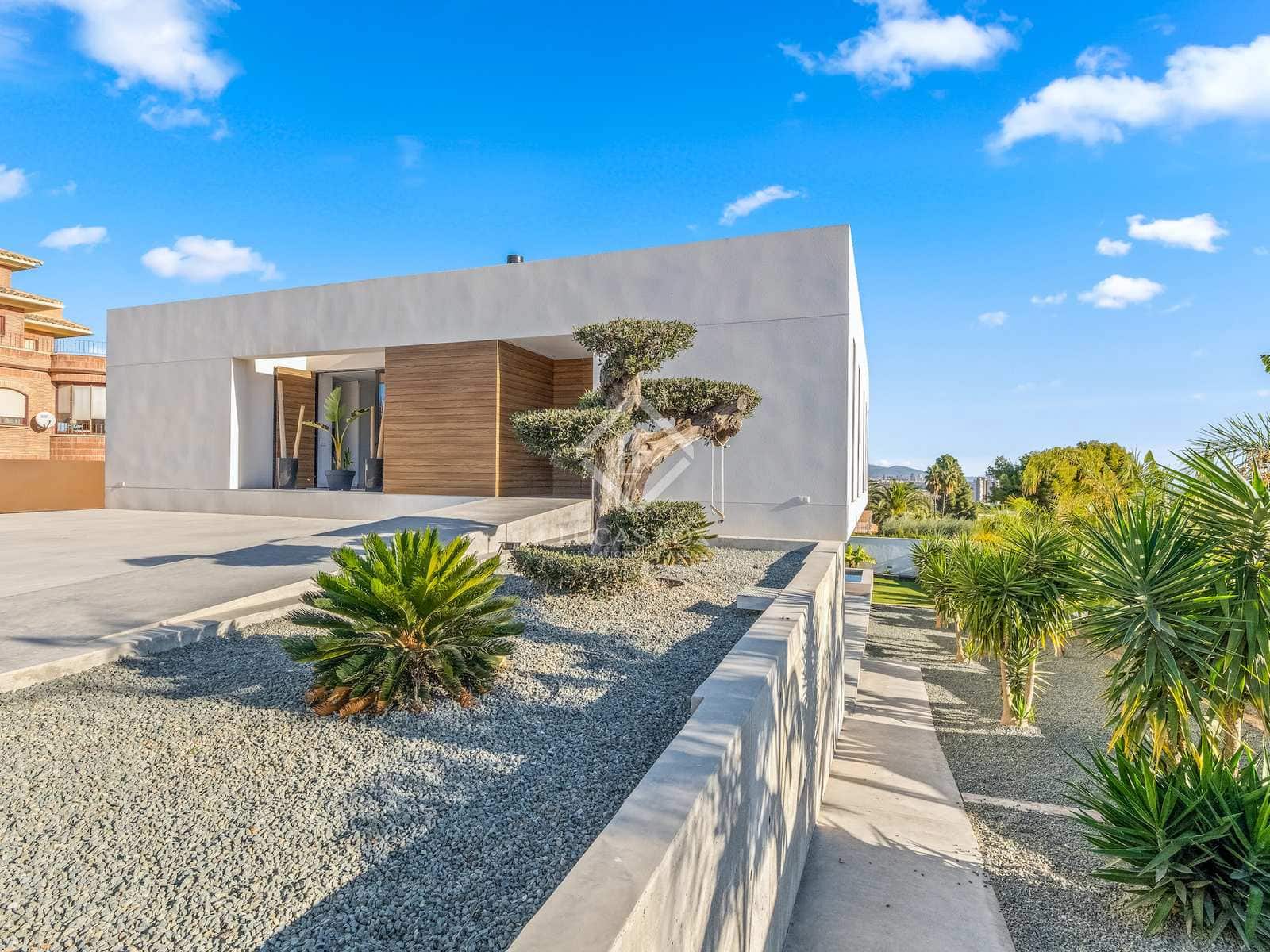 5 slaapkamer Villa te koop in Alicante stad met zwembad garage - € 2.100.000 (Ref: 7935502)