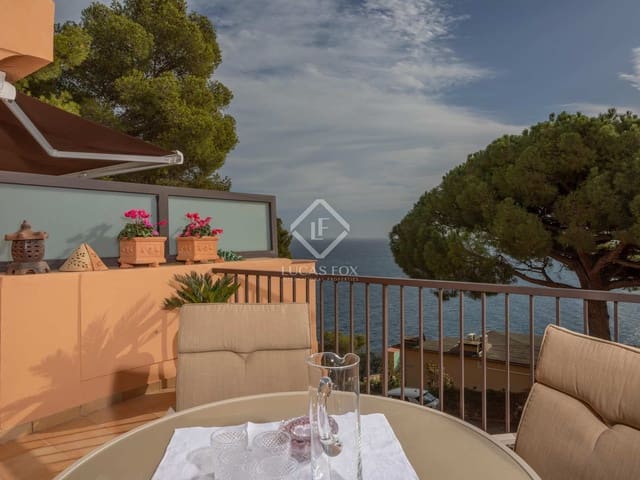 2 bedroom Villa for sale in Llafranc, Palafrugell with garage - € 875,000 (Ref: 7950272)