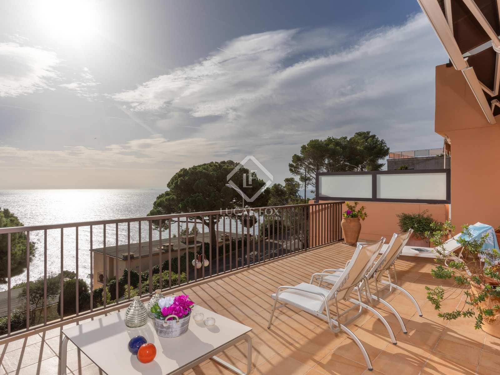 2 bedroom Villa for sale in Llafranc with garage - € 875,000 (Ref: 7950272)