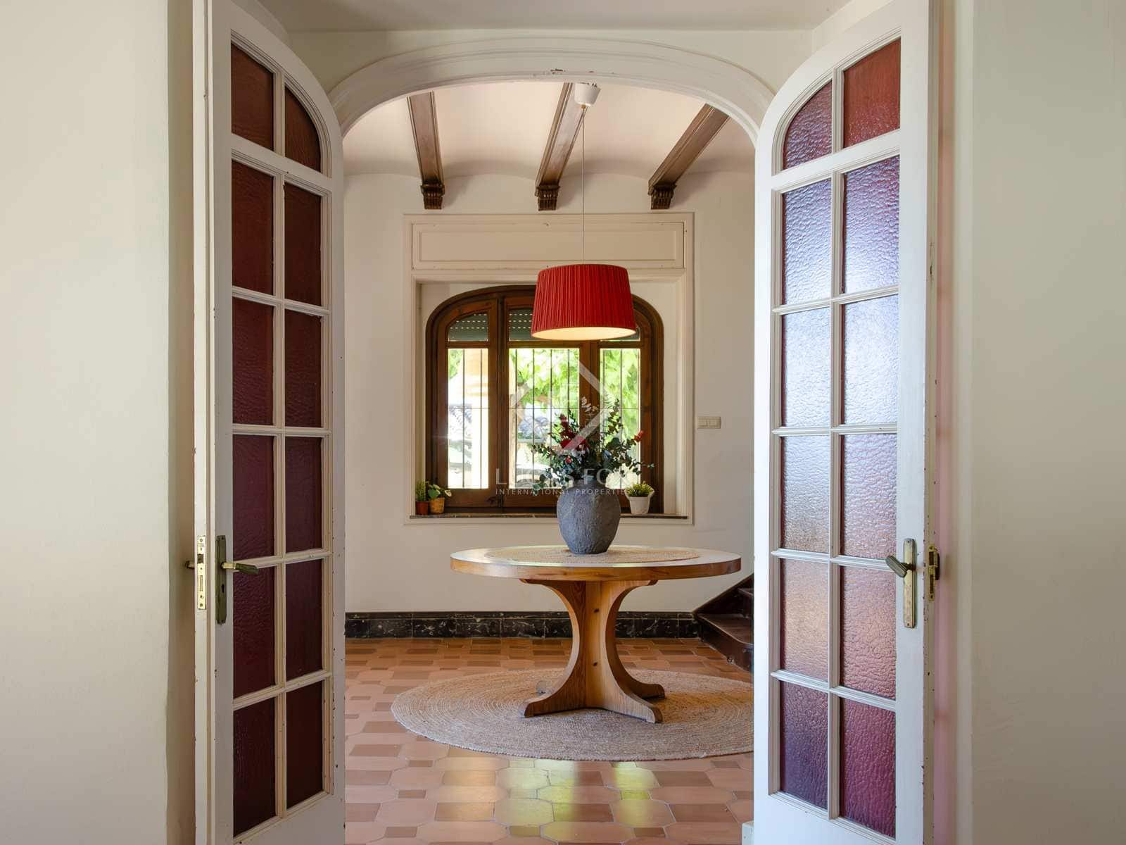 10 bedroom Villa for sale in Cabrils with garage - € 1,250,000 (Ref: 7950277)