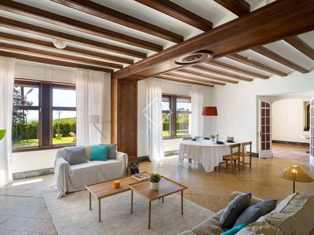 10 bedroom Villa for sale in Cabrils with garage - € 1,250,000 (Ref: 7950277)