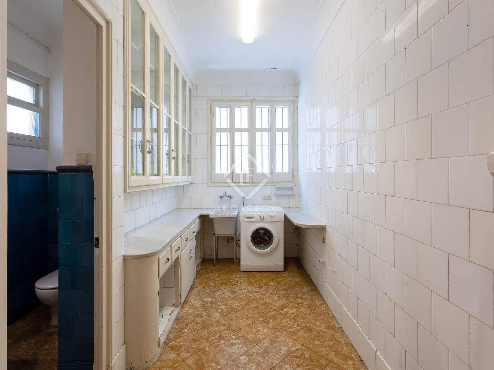 10 bedroom Villa for sale in Cabrils with garage - € 1,250,000 (Ref: 7950277)