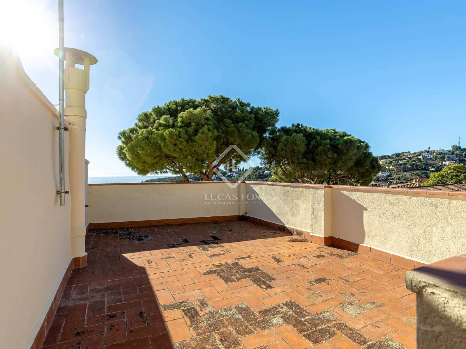 10 bedroom Villa for sale in Cabrils with garage - € 1,250,000 (Ref: 7950277)