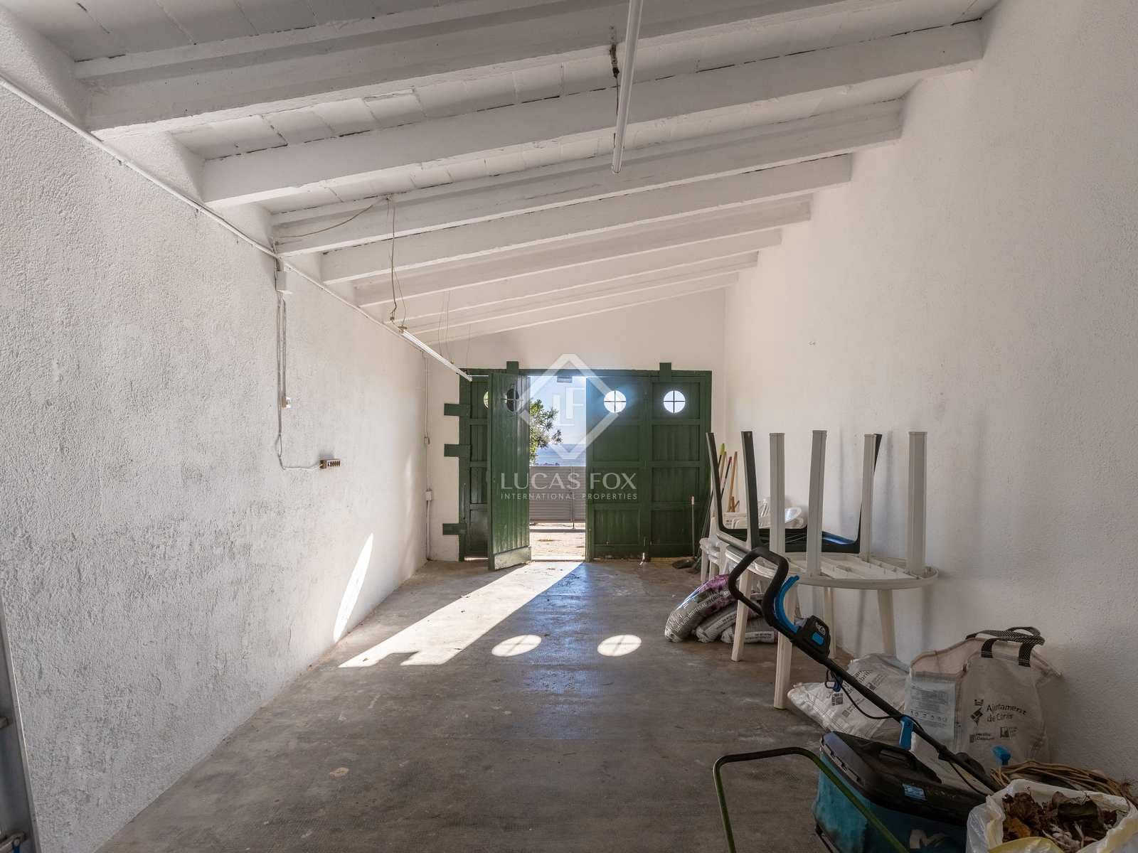 10 bedroom Villa for sale in Cabrils with garage - € 1,250,000 (Ref: 7950277)