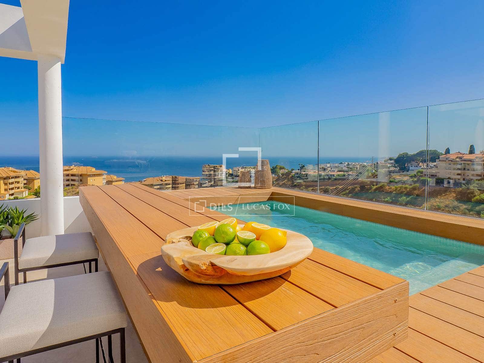 Chalet de 3 habitaciones en Fuengirola en venta con piscina garaje - 1.200.000 € (Ref: 7953409)