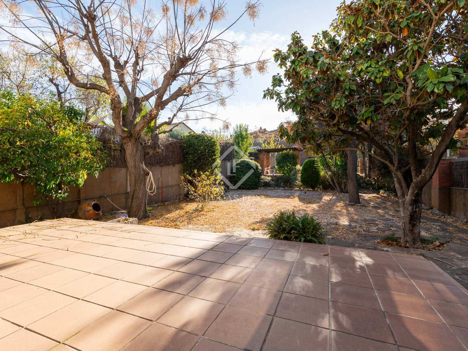 4 slaapkamer Villa te huur in Sant Cugat del Valles met garage - € 3.500 (Ref: 7953413)