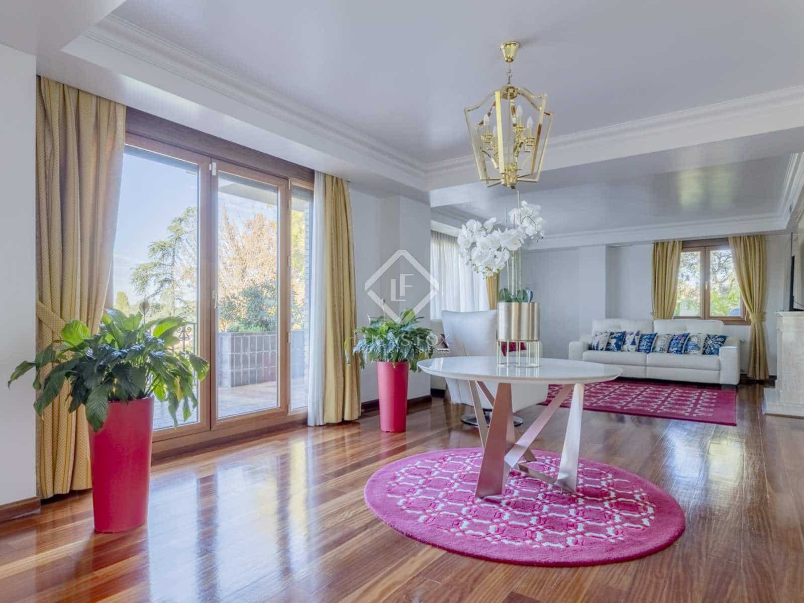 5 soveværelse Villa til salg i Pozuelo de Alarcon med swimmingpool - € 3.950.000 (Ref: 7957074)