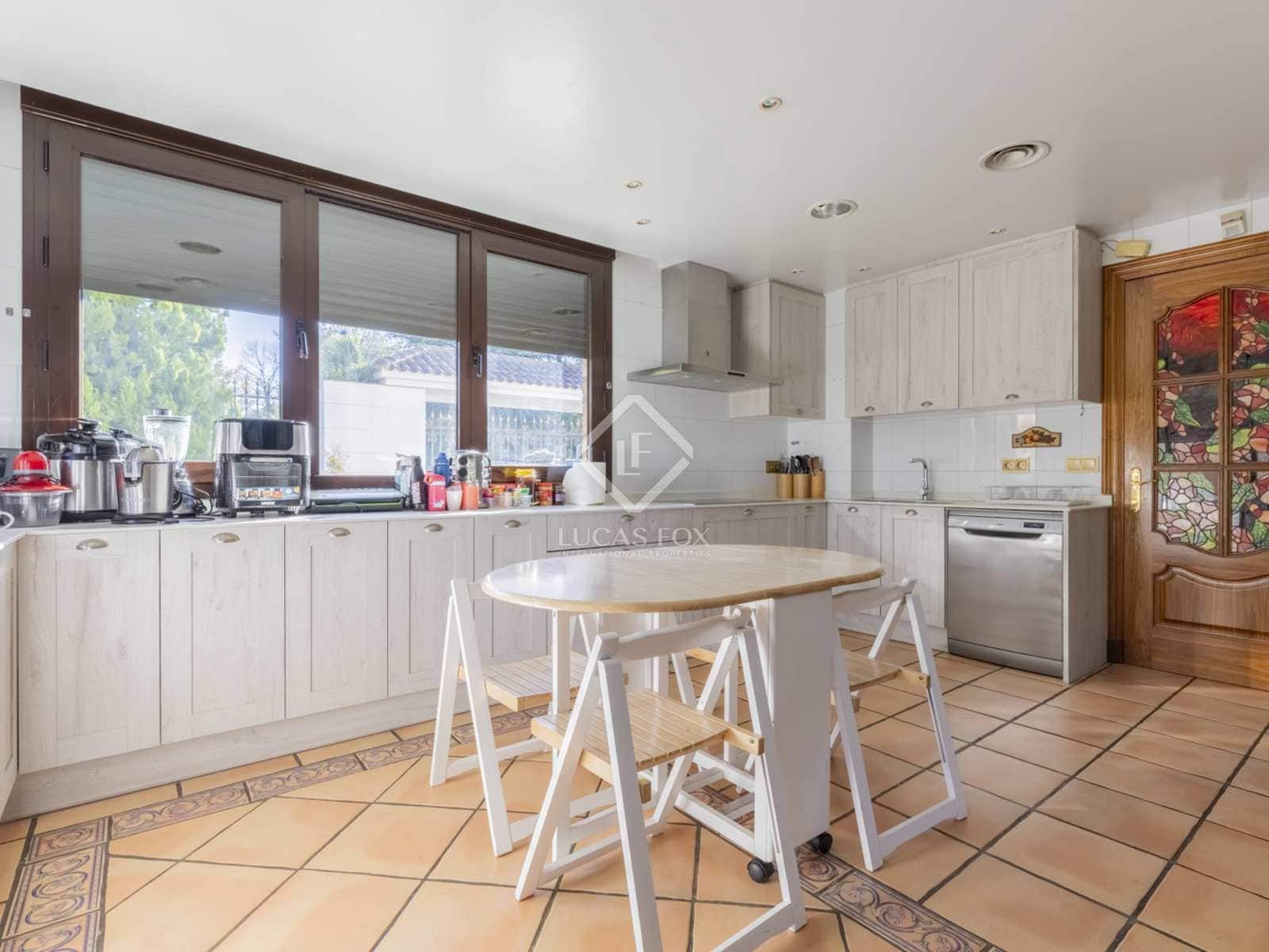 5 soveværelse Villa til salg i Pozuelo de Alarcon med swimmingpool - € 3.950.000 (Ref: 7957074)