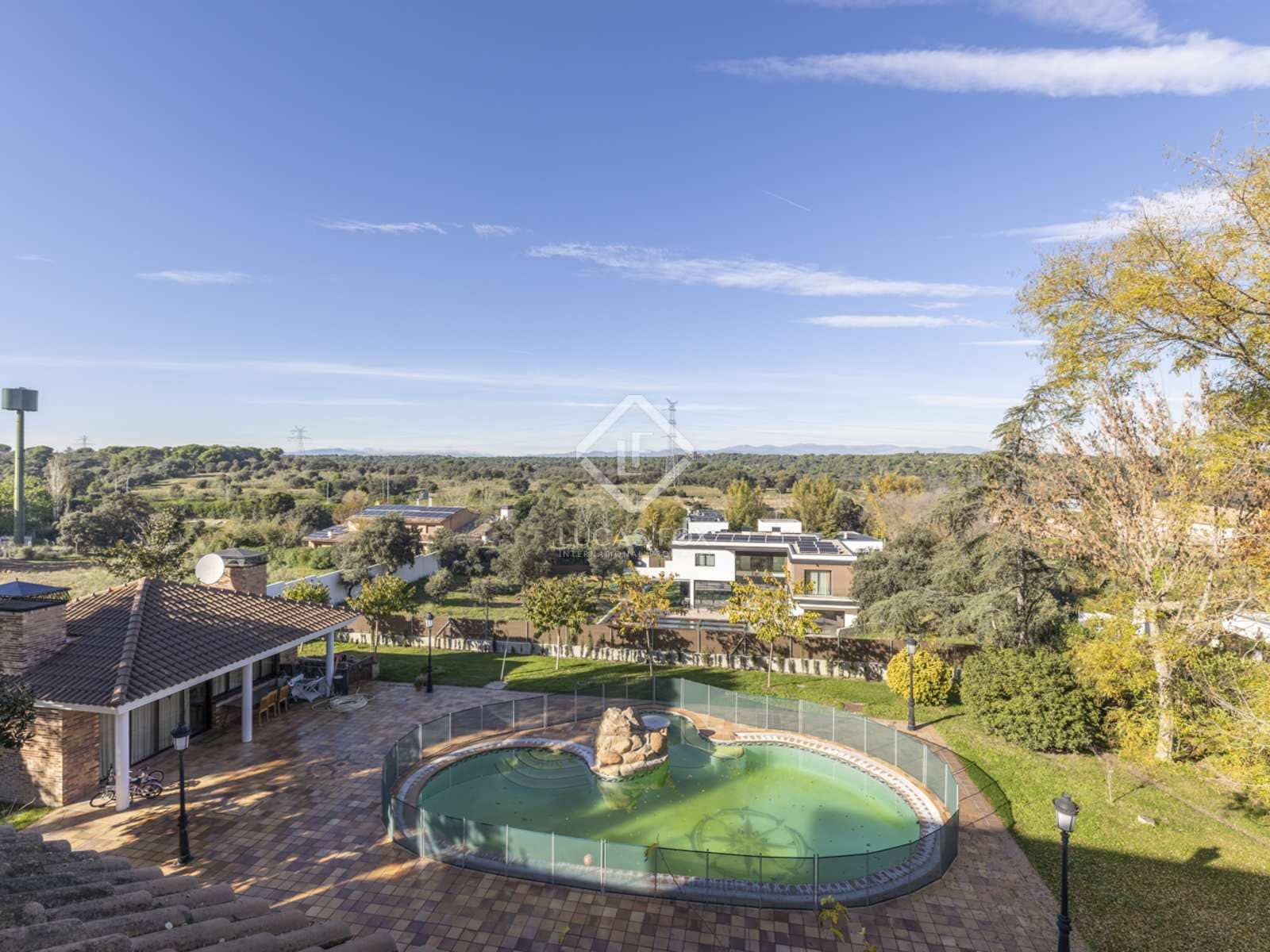 5 soveværelse Villa til salg i Pozuelo de Alarcon med swimmingpool - € 3.950.000 (Ref: 7957074)