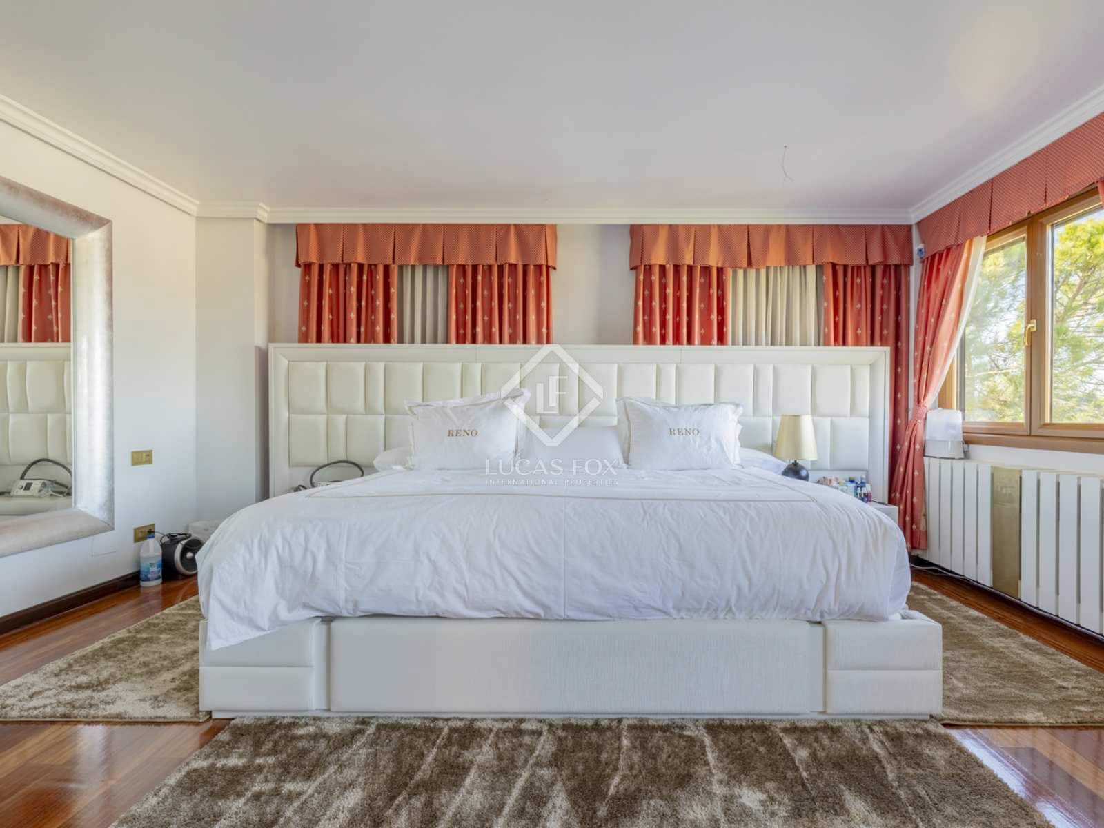 5 soveværelse Villa til salg i Pozuelo de Alarcon med swimmingpool - € 3.950.000 (Ref: 7957074)