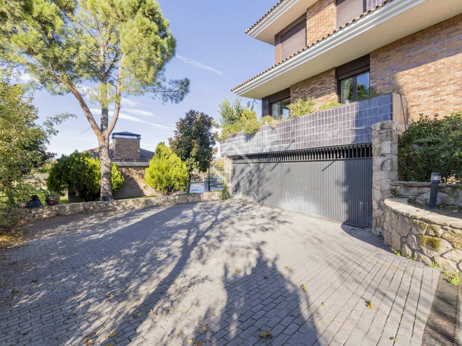 5 soveværelse Villa til salg i Pozuelo de Alarcon med swimmingpool - € 3.950.000 (Ref: 7957074)