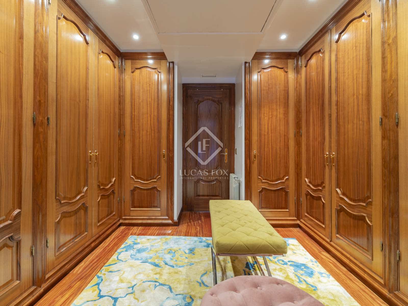 5 soveværelse Villa til salg i Pozuelo de Alarcon med swimmingpool - € 3.950.000 (Ref: 7957074)