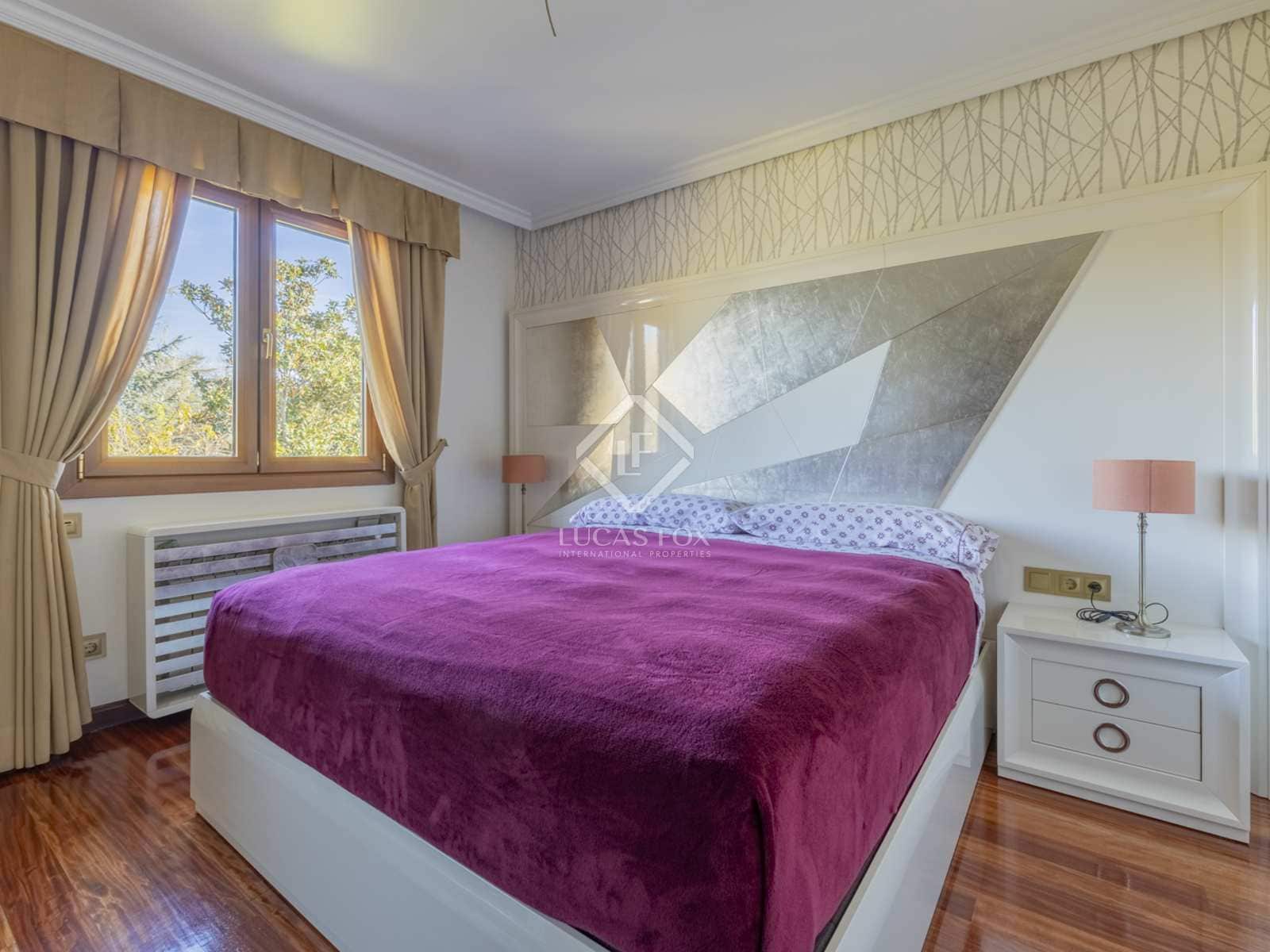 5 soveværelse Villa til salg i Pozuelo de Alarcon med swimmingpool - € 3.950.000 (Ref: 7957074)