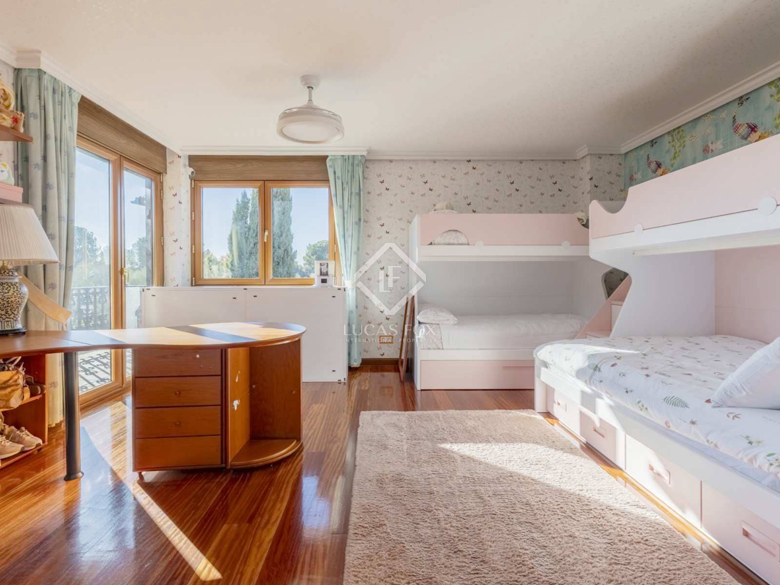 5 soveværelse Villa til salg i Pozuelo de Alarcon med swimmingpool - € 3.950.000 (Ref: 7957074)