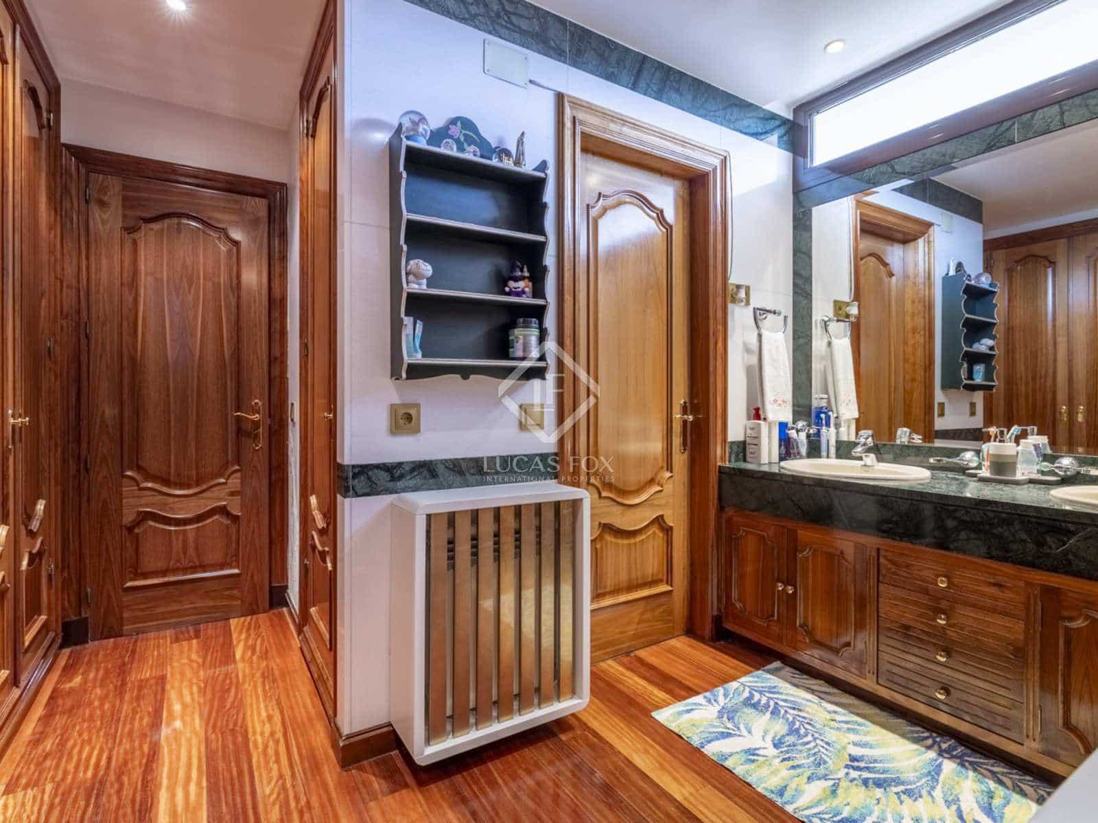 5 soveværelse Villa til salg i Pozuelo de Alarcon med swimmingpool - € 3.950.000 (Ref: 7957074)