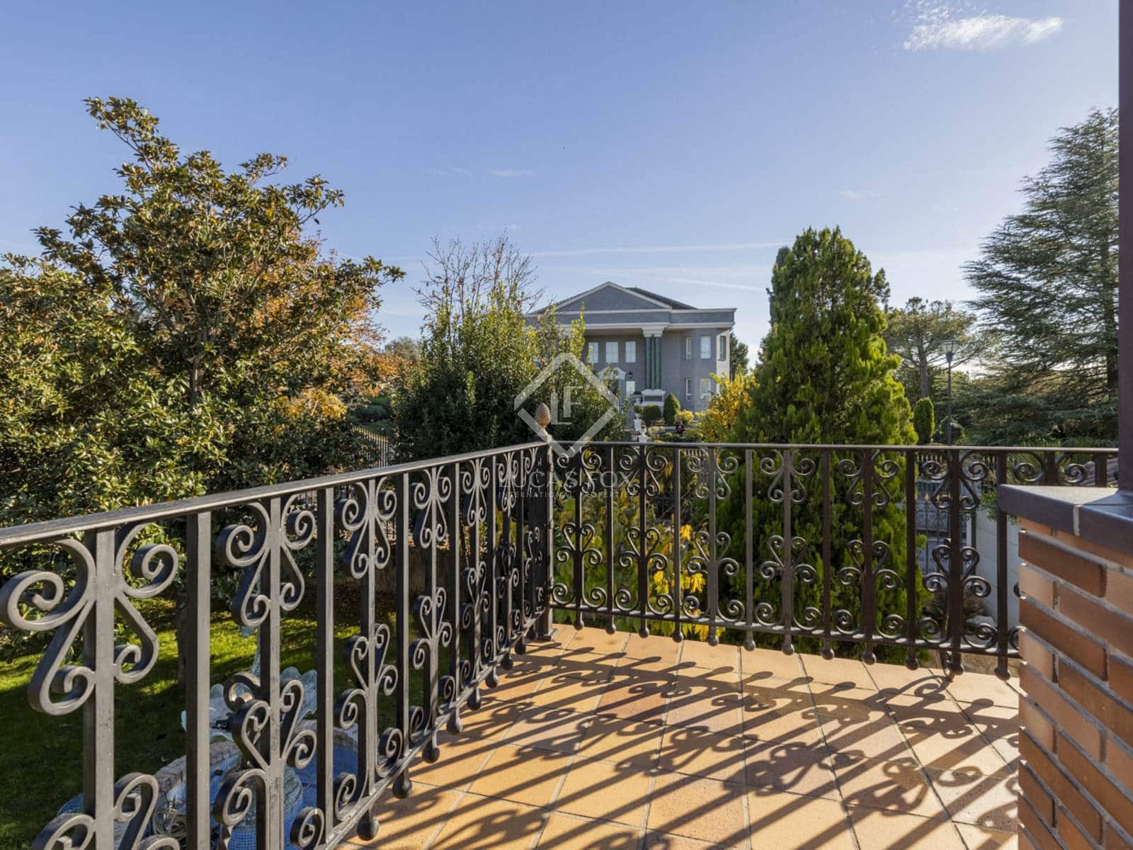 5 soveværelse Villa til salg i Pozuelo de Alarcon med swimmingpool - € 3.950.000 (Ref: 7957074)