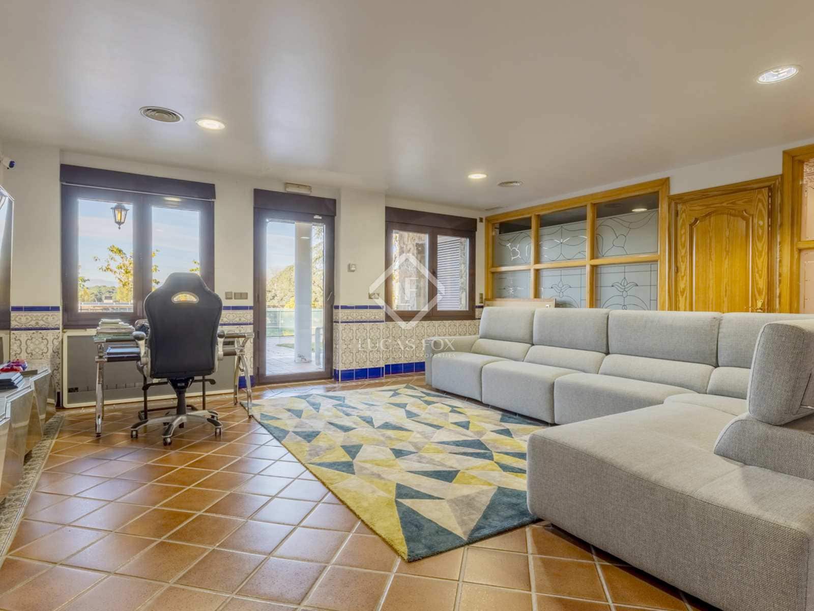 5 soveværelse Villa til salg i Pozuelo de Alarcon med swimmingpool - € 3.950.000 (Ref: 7957074)