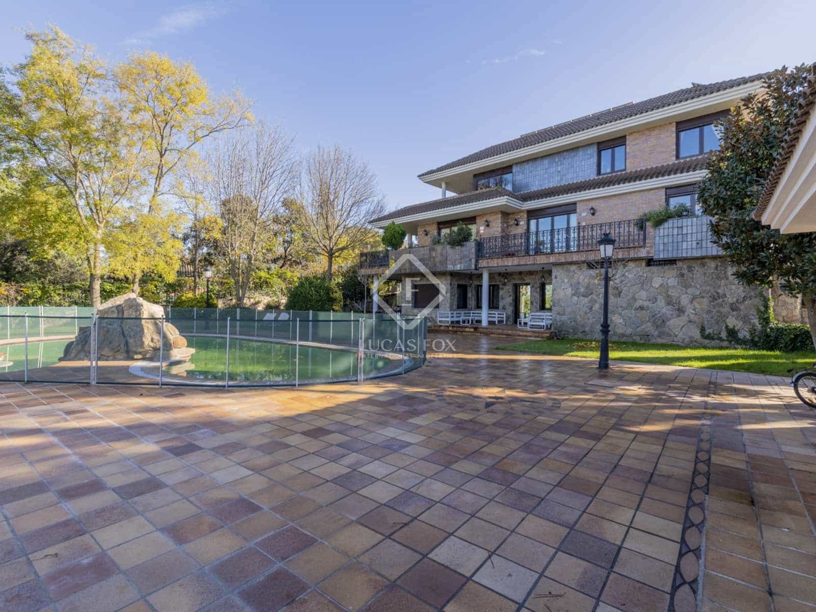 5 soveværelse Villa til salg i Pozuelo de Alarcon med swimmingpool - € 3.950.000 (Ref: 7957074)