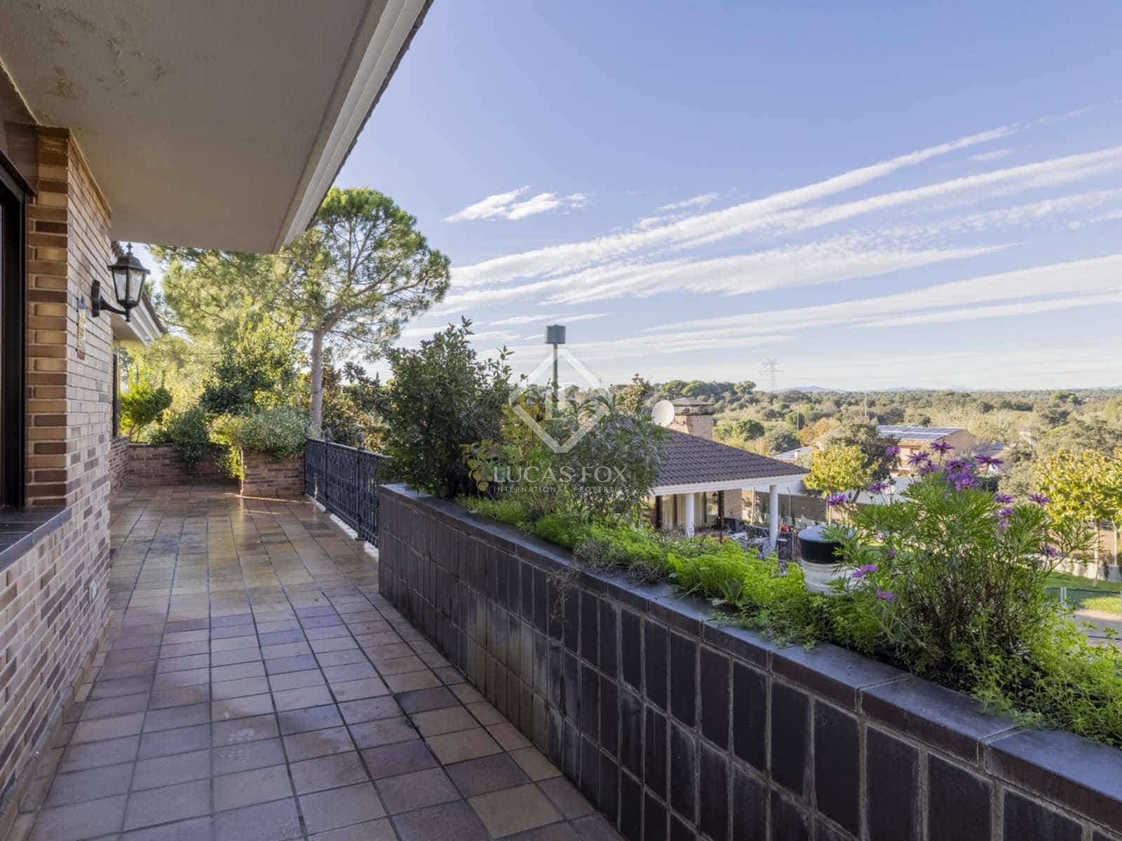 5 soveværelse Villa til salg i Pozuelo de Alarcon med swimmingpool - € 3.950.000 (Ref: 7957074)