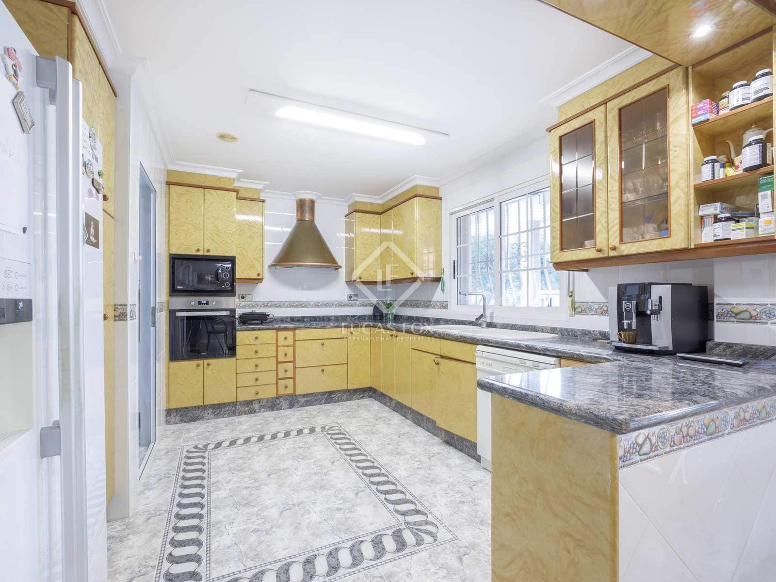 6 soveværelse Villa til salg i Riba-roja de Turia med swimmingpool garage - € 900.000 (Ref: 7957077)