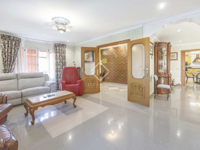 6 camera da letto Villa in vendita in Riba-roja de Túria con piscina garage - 900.000 € (Rif: 7957077)