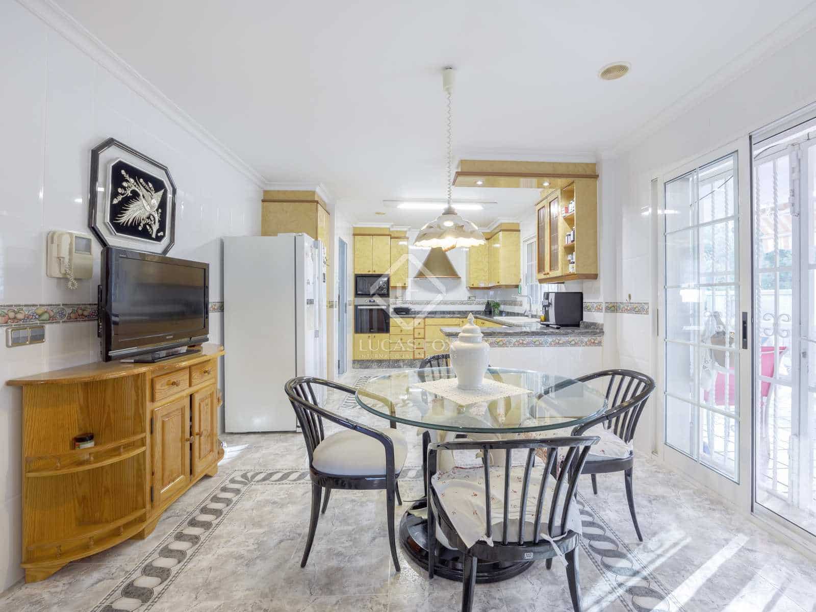 6 soveværelse Villa til salg i Riba-roja de Turia med swimmingpool garage - € 900.000 (Ref: 7957077)