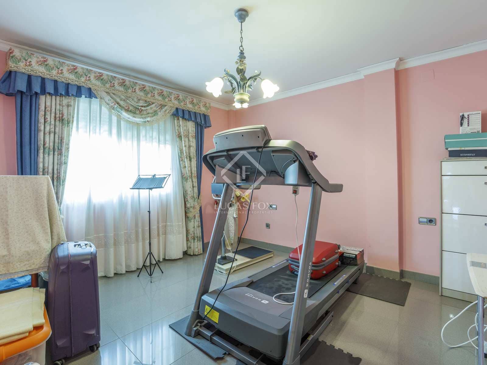 6 soveværelse Villa til salg i Riba-roja de Turia med swimmingpool garage - € 900.000 (Ref: 7957077)