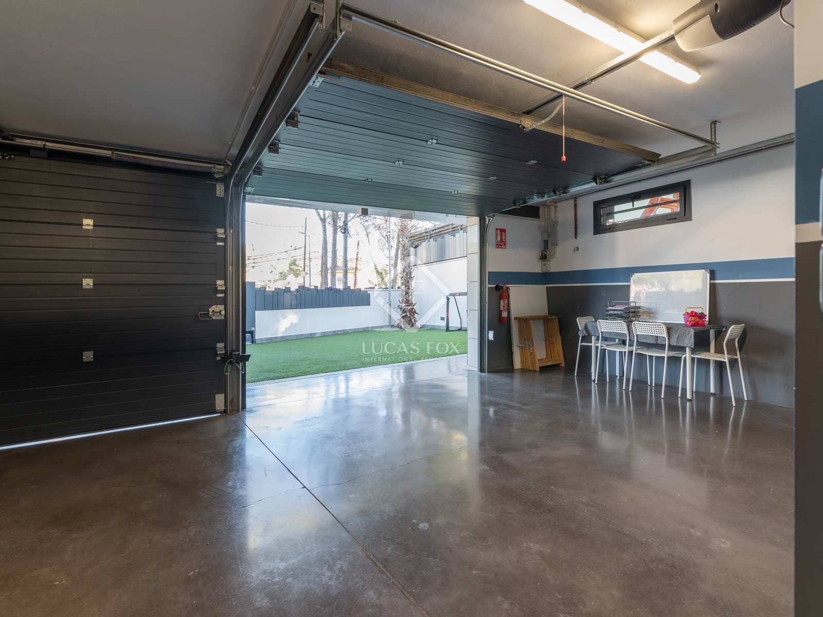 5 soveværelse Villa til salg i Castelldefels med swimmingpool garage - € 2.400.000 (Ref: 7972004)