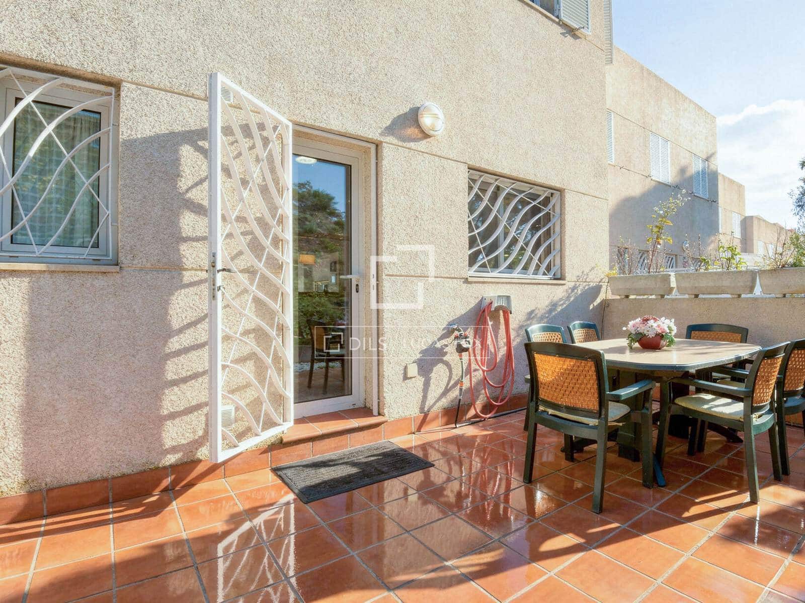 3 bedroom Villa for sale in Sant Feliu de Guixols with pool garage - € 625,000 (Ref: 7976008)