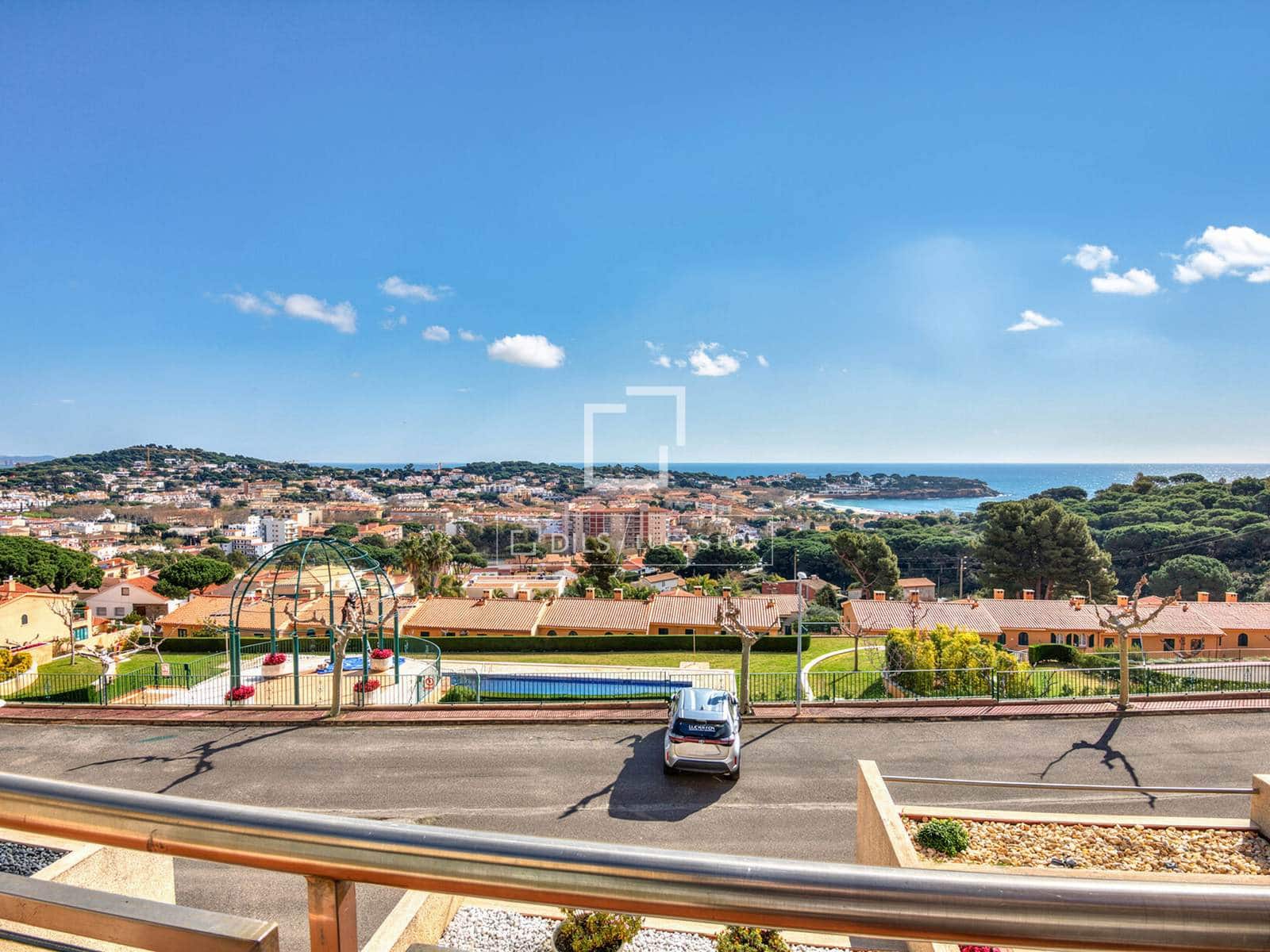 3 bedroom Villa for sale in Sant Feliu de Guixols with pool garage - € 625,000 (Ref: 7976008)