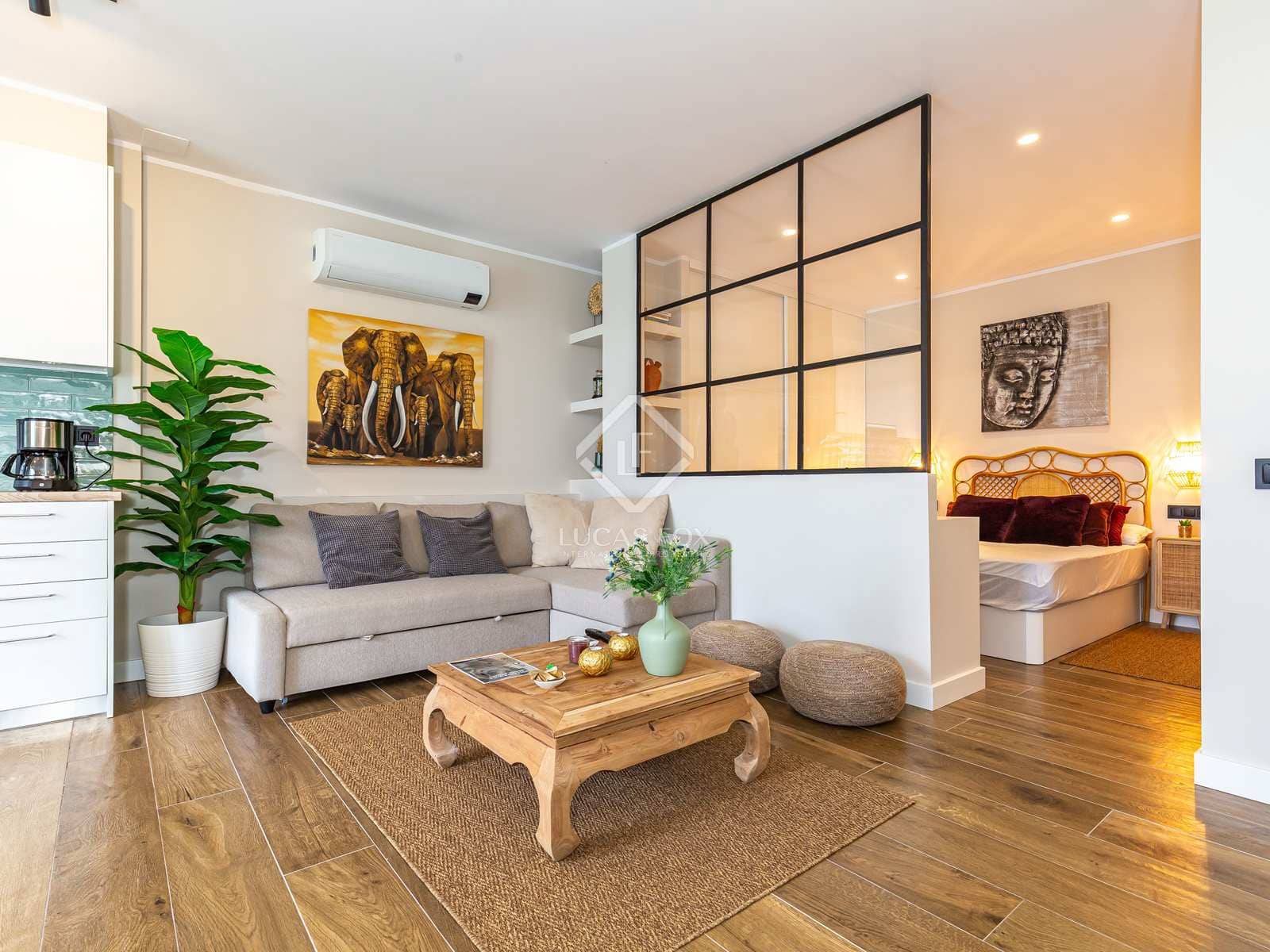 6 soveværelse Villa til salg i Torrelles de Llobregat med swimmingpool garage - € 1.490.000 (Ref: 7976013)