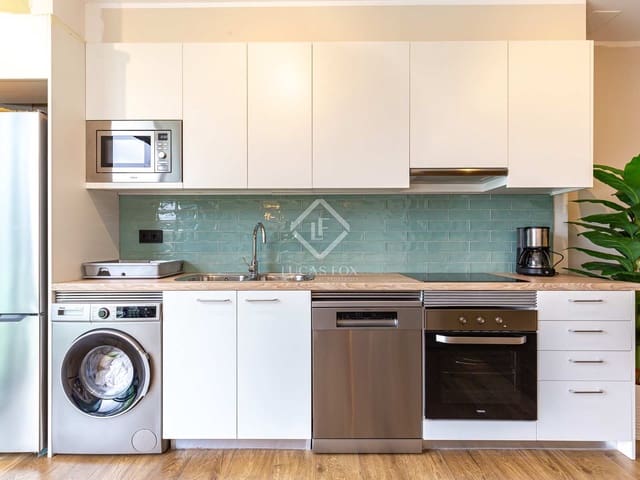 6 soveværelse Villa til salg i Torrelles de Llobregat med swimmingpool garage - € 1.490.000 (Ref: 7976013)