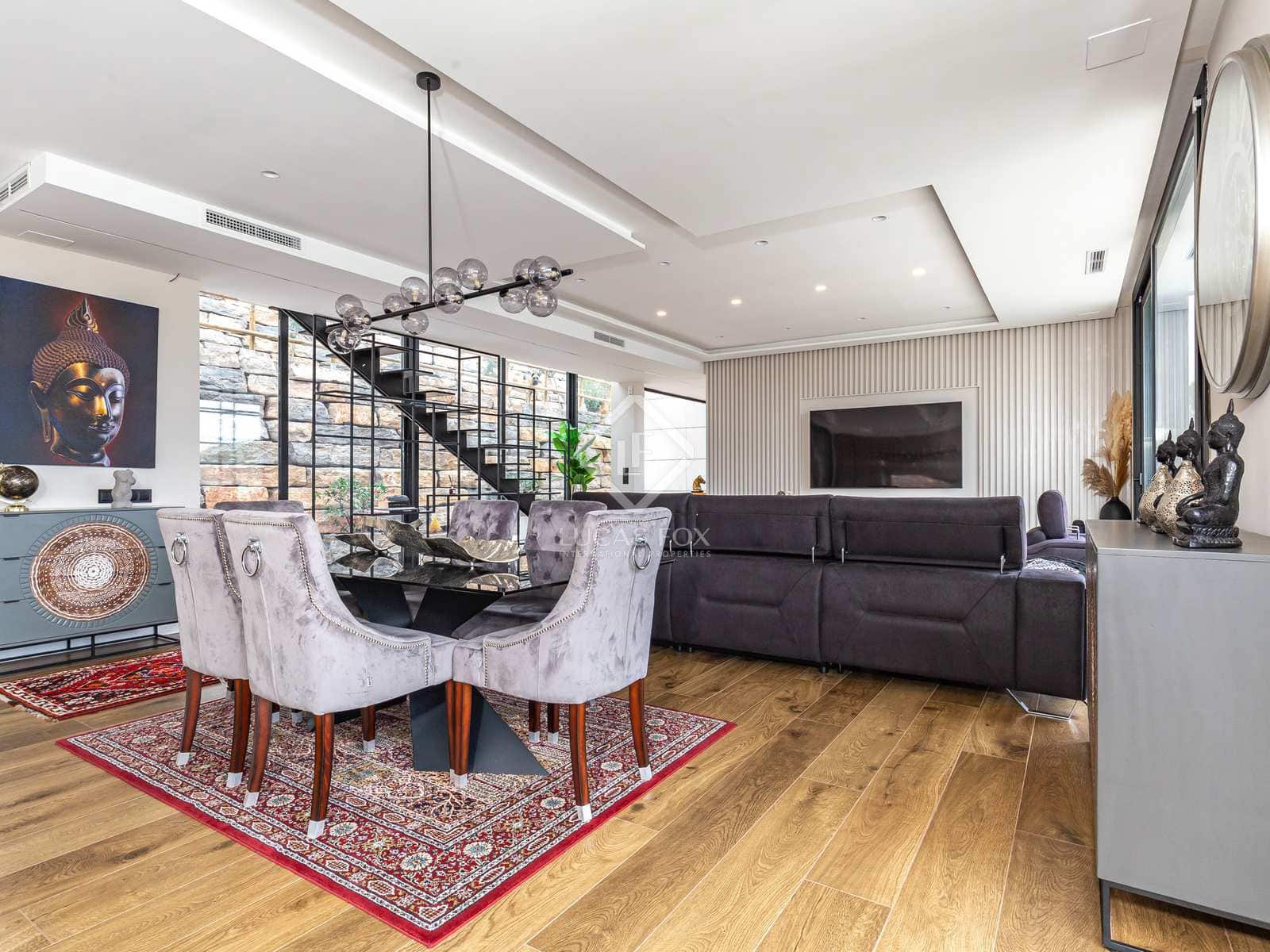 6 soveværelse Villa til salg i Torrelles de Llobregat med swimmingpool garage - € 1.490.000 (Ref: 7976013)