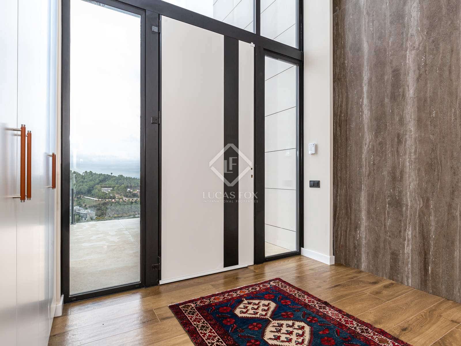 6 soveværelse Villa til salg i Torrelles de Llobregat med swimmingpool garage - € 1.490.000 (Ref: 7976013)