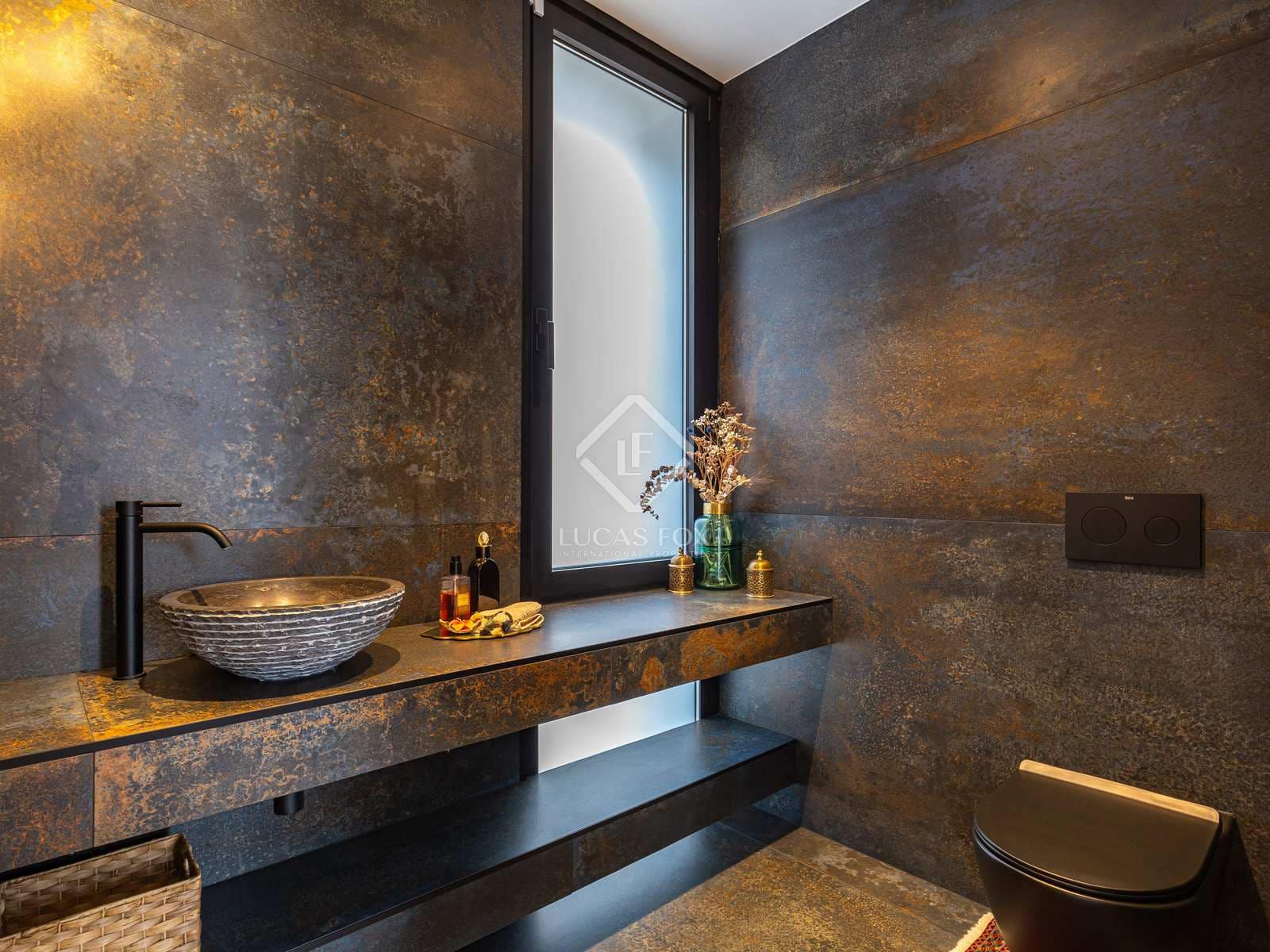 6 soveværelse Villa til salg i Torrelles de Llobregat med swimmingpool garage - € 1.490.000 (Ref: 7976013)