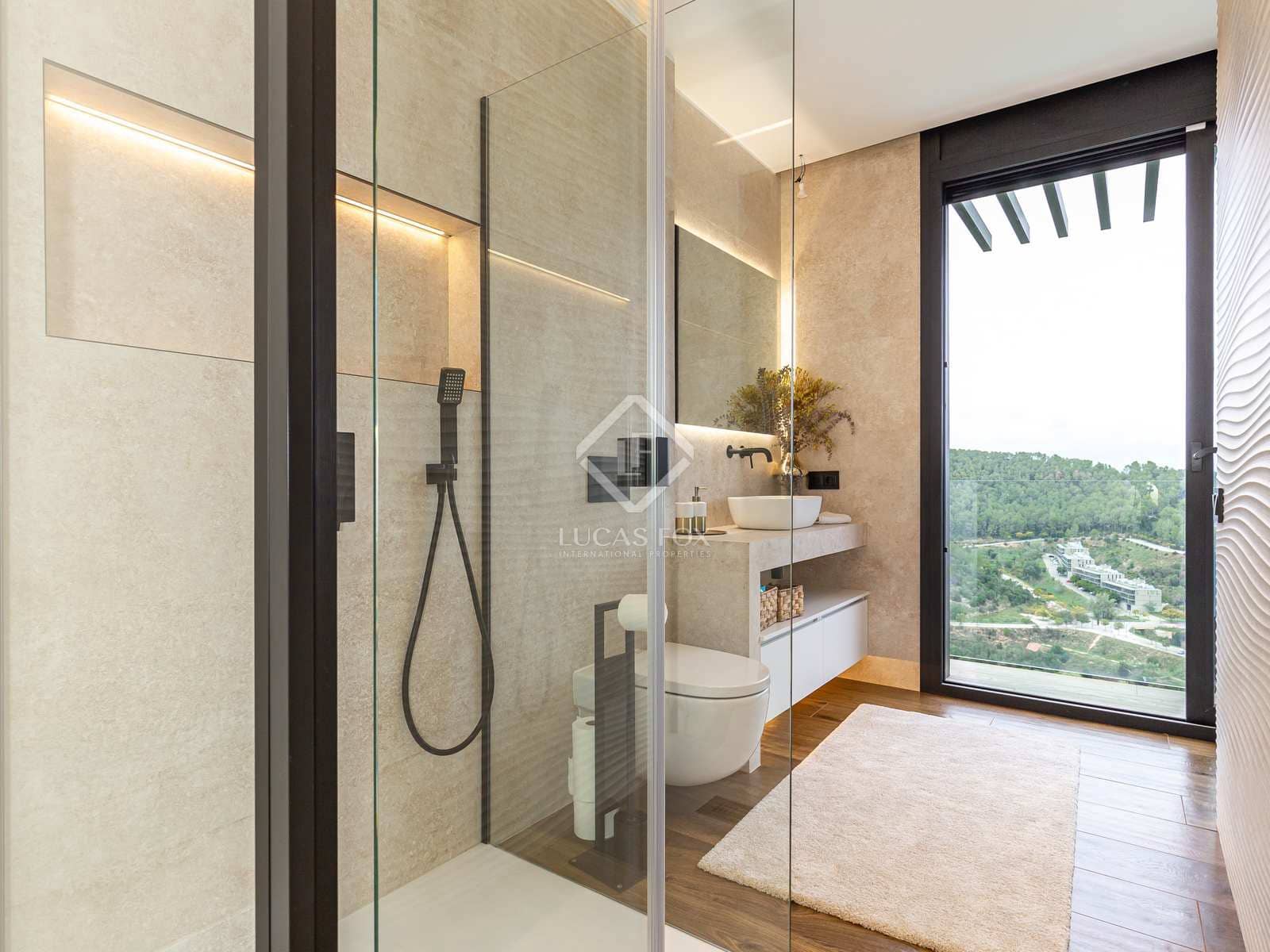 6 soveværelse Villa til salg i Torrelles de Llobregat med swimmingpool garage - € 1.490.000 (Ref: 7976013)