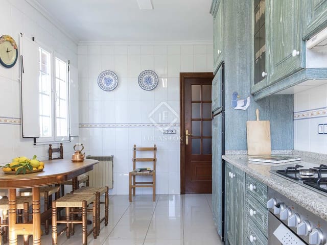 4 bedroom Villa for sale in Portas with garage - € 270,000 (Ref: 7977761)