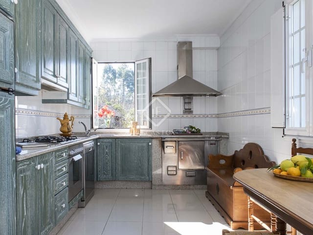 4 bedroom Villa for sale in Portas with garage - € 270,000 (Ref: 7977761)