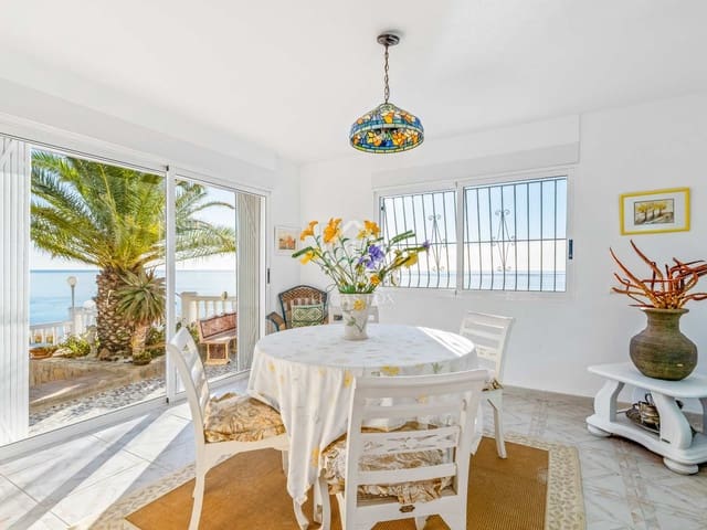 5 soveværelse Villa til salg i El Campello med swimmingpool garage - € 2.000.000 (Ref: 7977765)