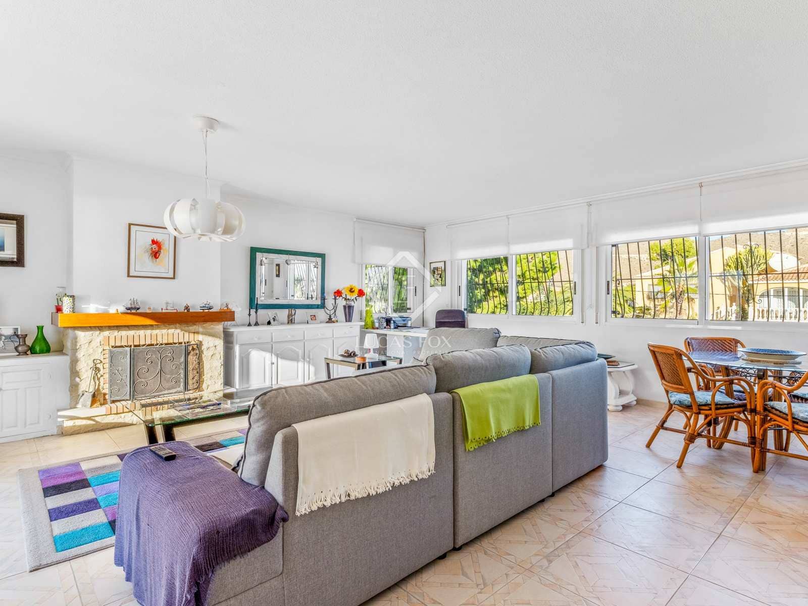 5 sypialnia Willa na sprzedaż w El Campello z basenem garażem - 2 000 000 € (Ref: 7977765)